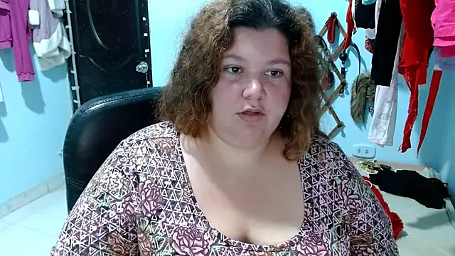 Snapshot of squirt322bbw chatting on November 23, 2025, 5:02 pm squirt322bbw online show from November 23, 2025, 5:02 pm