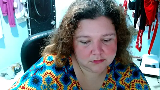 Snapshot of squirt322bbw chatting on November 28, 2025, 6:32 pm squirt322bbw online show from November 28, 2025, 6:32 pm