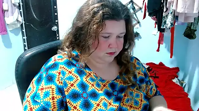 Snapshot of squirt322bbw chatting on December 15, 2025, 7:18 pm squirt322bbw online show from December 15, 2025, 7:18 pm