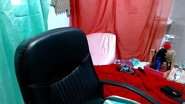 Snapshot of squirt322bbw chatting on January 10, 2026, 5:15 pm squirt322bbw online show from January 10, 2026, 5:15 pm