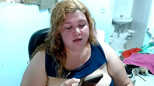 Snapshot of squirt322bbw chatting on February 19, 2026, 5:09 pm squirt322bbw online show from February 19, 2026, 5:09 pm