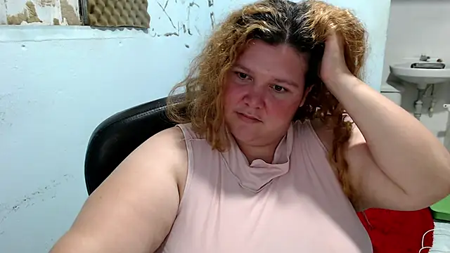 squirt322bbw online show from May 17, 2026, 3:48 am