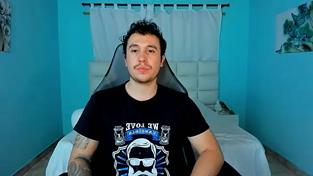 Snapshot of juan__jimenez chatting on June 2, 2026, 12:12 am juan jimenez online show from June 2, 2026, 12:12 am