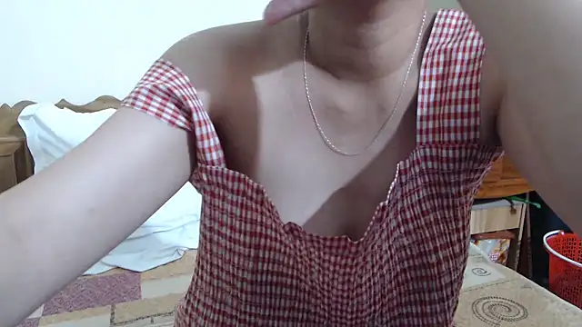 Beauty Asian Tina online show from January 12, 2026, 10:42 am