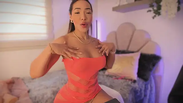 RachelMorgan01 online show from November 24, 2025, 1:11 pm