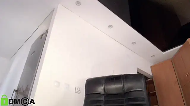 DollySun online show from February 19, 2025, 12:33 pm