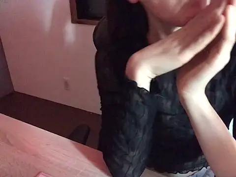 YumieCp online show from February 23, 2025, 5:34 am