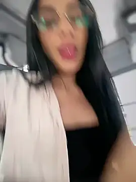 Snapshot of __IRIS__ chatting on February 2, 2026, 3:00 pm IRIS online show from February 2, 2026, 3:00 pm