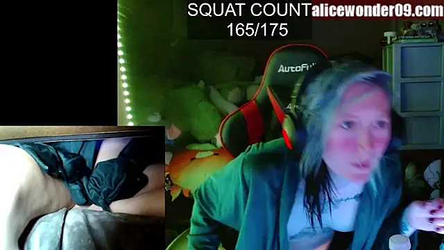 alicewonder09 online show from March 5, 2025, 5:07 am