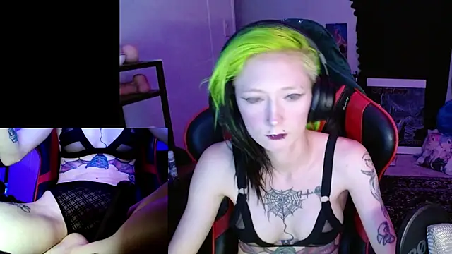 alicewonder09 online show from November 5, 2025, 5:18 am