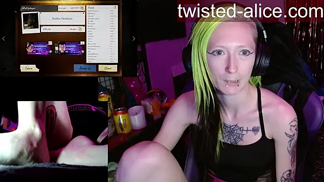 Snapshot of alicewonder09 chatting on April 15, 2026, 2:51 am alicewonder09 online show from April 15, 2026, 2:51 am