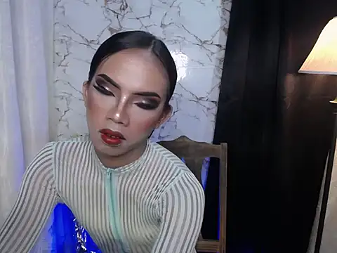 MirabelleNotch online show from September 19, 2025, 4:07 pm