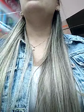 alana 69 online show from March 6, 2026, 10:06 pm