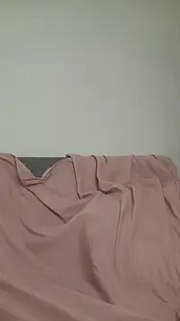 ZaraHoney online show from January 8, 2026, 5:43 am