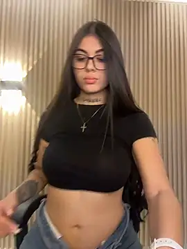 Sarasanders 4 online show from November 9, 2025, 2:10 am