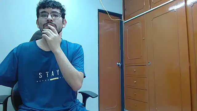 Isaandysex2428 online show from February 18, 2025, 1:10 am