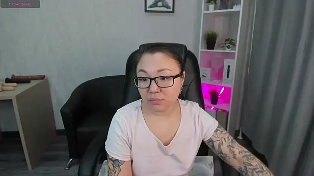 gentle muse online show from February 23, 2025, 9:59 pm