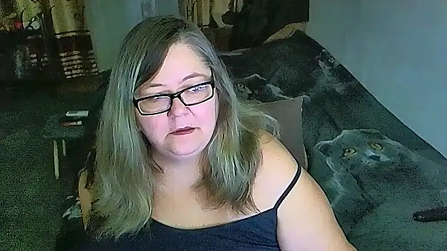 Snapshot of sex2 chatting on April 17, 2026, 11:52 pm sex2 online show from April 17, 2026, 11:52 pm
