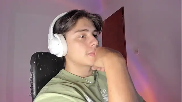 Giordano Russo online show from March 29, 2026, 10:54 pm