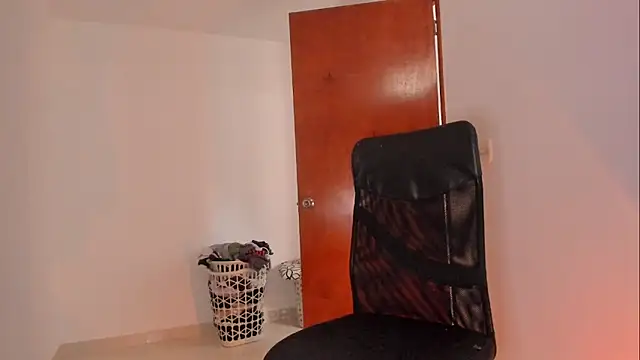 Giordano Russo online show from April 13, 2026, 2:11 pm