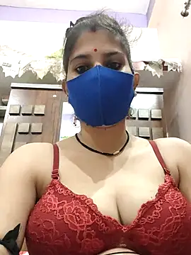 Snapshot of maahi-satva chatting on February 5, 2026, 6:45 pm maahi-satva online show from February 5, 2026, 6:45 pm