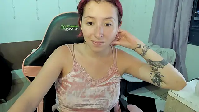 Ginger Sweetty online show from February 7, 2025, 1:36 am