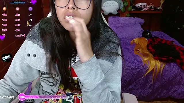 MidoriQuiinn online show from March 4, 2025, 1:49 pm