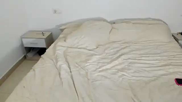 MariaMeir online show from October 14, 2025, 9:04 pm