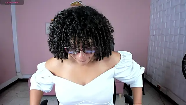 DannaBerry online show from January 9, 2025, 3:23 pm