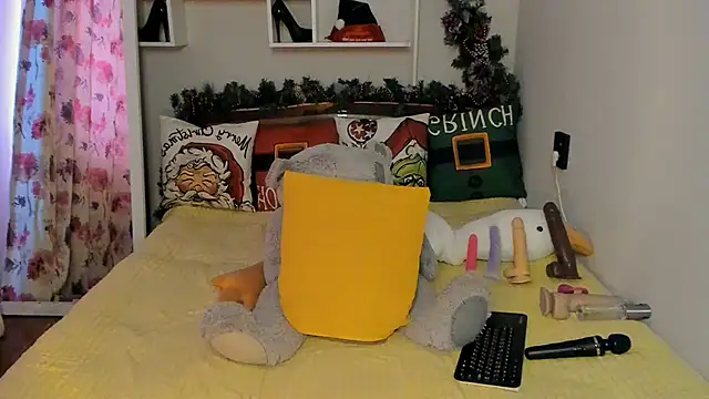 Stripchatlady online show from January 17, 2026, 5:12 am