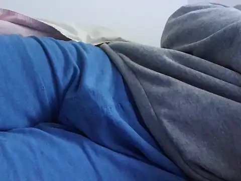 ScalicHat69 online show from November 26, 2025, 7:53 am