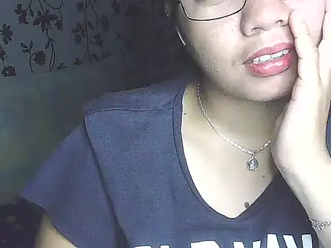 Snapshot of lovely_samxxx24 chatting on December 16, 2024, 11:39 pm lovely samxxx24 online show from December 16, 2024, 11:39 pm