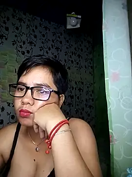 Snapshot of lovely_samxxx24 chatting on February 16, 2025, 12:08 am lovely samxxx24 online show from February 16, 2025, 12:08 am