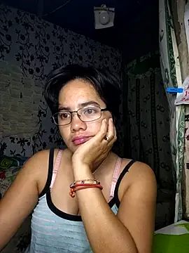 Snapshot of lovely_samxxx24 chatting on September 17, 2025, 8:21 pm lovely samxxx24 online show from September 17, 2025, 8:21 pm