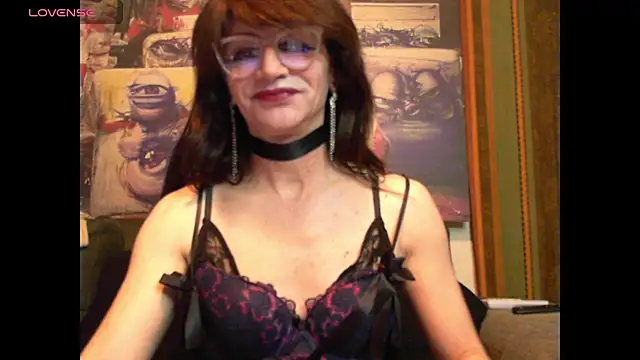 Snapshot of TheBlackWtch chatting on April 8, 2026, 9:04 pm TheBlackWtch online show from April 8, 2026, 9:04 pm