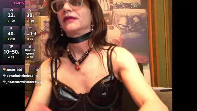 Snapshot of TheBlackWtch chatting on April 14, 2026, 1:06 pm TheBlackWtch online show from April 14, 2026, 1:06 pm