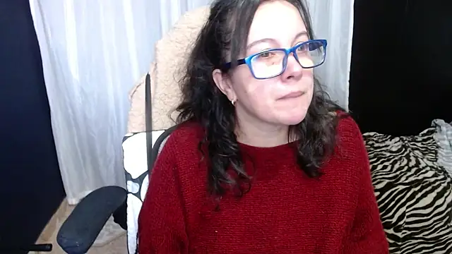 Snapshot of Sonialorens_ chatting on January 14, 2025, 3:26 pm Sonialorens  online show from January 14, 2025, 3:26 pm