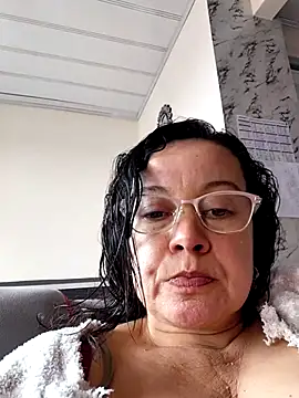 Snapshot of Sonialorens_ chatting on July 2, 2026, 5:52 pm Sonialorens online show from July 2, 2026, 5:52 pm