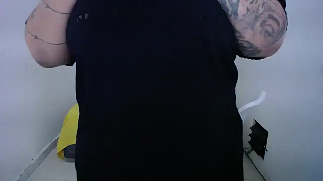 tianasex online show from January 19, 2025, 6:32 pm