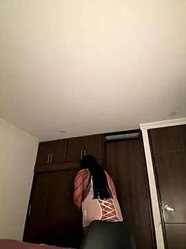 IamSashaLuv online show from December 8, 2024, 12:18 am