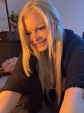 Lisavontease online show from June 6, 2026, 3:50 pm
