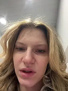 Snapshot of MaryHiggins chatting on February 7, 2026, 9:13 am MaryHiggins online show from February 7, 2026, 9:13 am