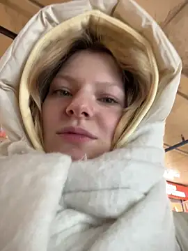 Snapshot of MaryHiggins chatting on February 15, 2026, 12:36 pm MaryHiggins online show from February 15, 2026, 12:36 pm