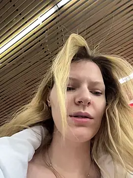 MaryHiggins online show from March 2, 2026, 12:45 pm