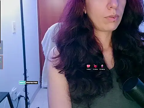 thecherry Paulette online show from December 4, 2025, 12:09 am