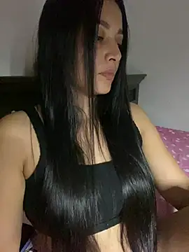 Snapshot of vellaAngel chatting on December 12, 2024, 3:54 am vellaAngel online show from December 12, 2024, 3:54 am