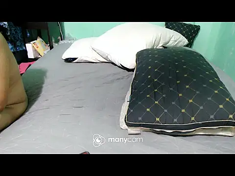 WantedSexslaves online show from April 2, 2026, 7:44 pm