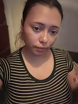 Snapshot of seraphine23 chatting on December 14, 2024, 12:33 am seraphine23 online show from December 14, 2024, 12:33 am