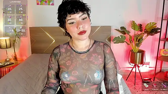 Amy art online show from May 2, 2026, 9:20 pm