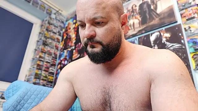 Snapshot of Muscle_Bear chatting on March 7, 2026, 5:15 am Muscle Bear online show from March 7, 2026, 5:15 am